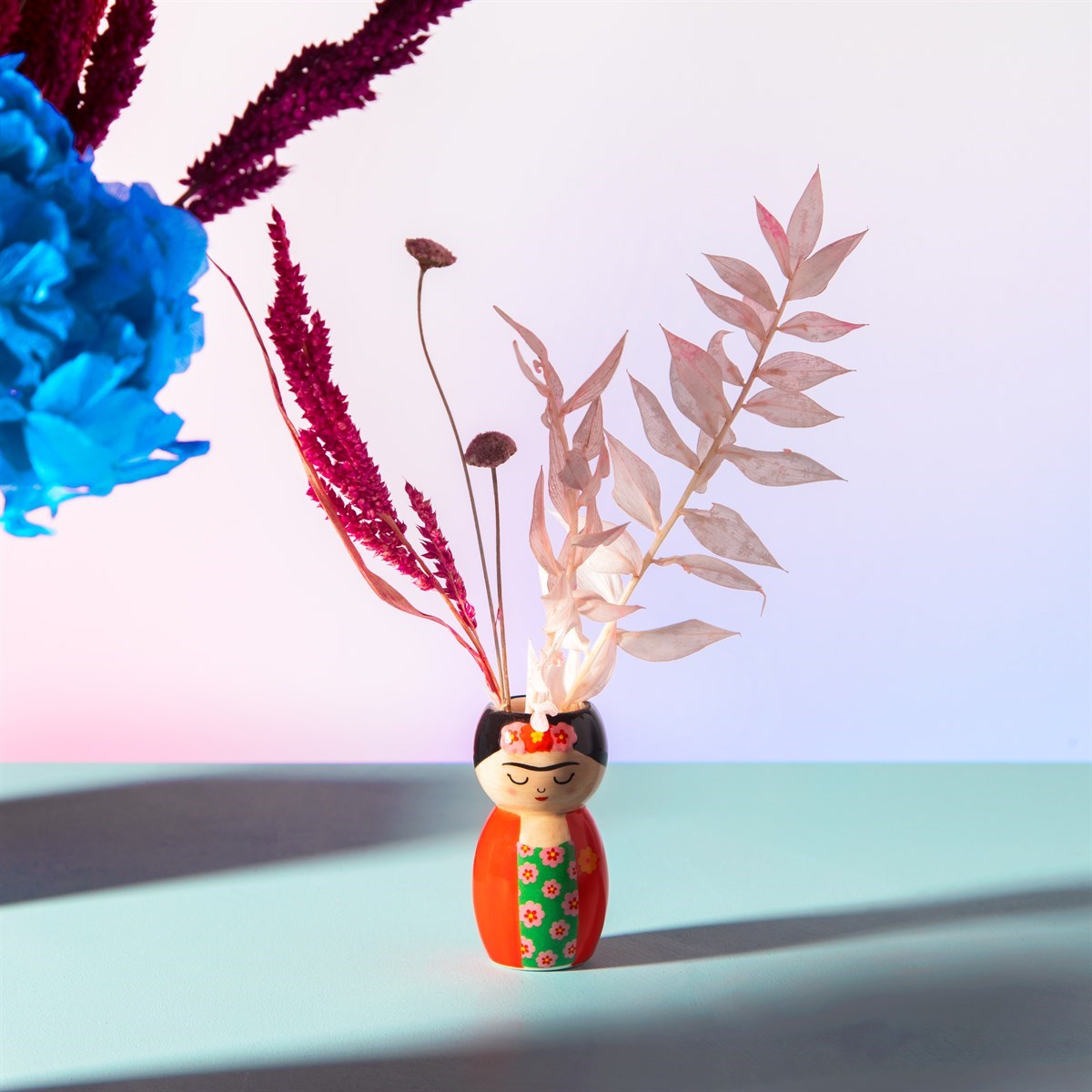 Mini Frida Vase