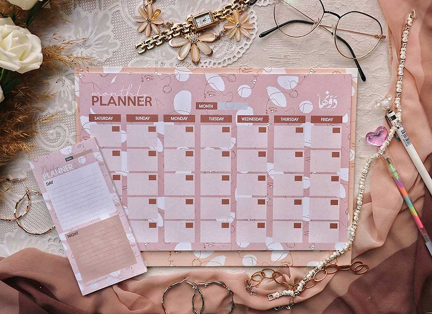 Girly desk calendar